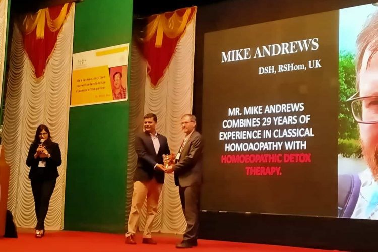 Momento presented to Mr.Mike by Dr, N. Khedekar